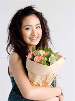 台湾女生林依晨可爱活泼发型秀