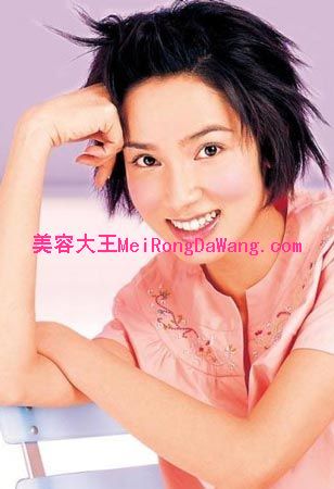 郑雪儿：今年最新时尚短发