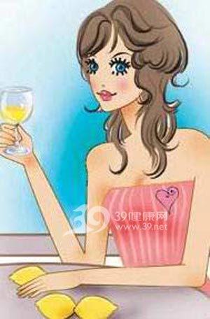 如何自己DIY补水爽肤水