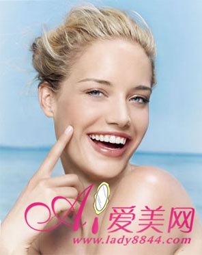 告别暗黄面容的十个简易美白方法