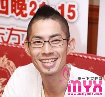 【莫西干发型】莫西干男生发型 2012最新莫西干发型图片