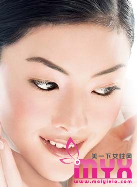 小苏打去黑头真的有用吗?巧用小苏打清除“草霉”的正确使用方法