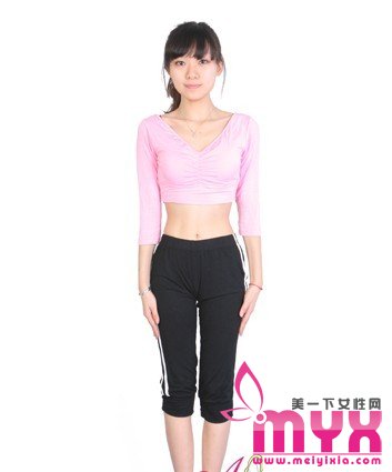 学习芭蕾舞伸展动作,打造优美又有弹性的S型曲线身材