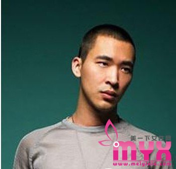 适合男生的子弹头发型图片 大牌名星示范帅到了极点