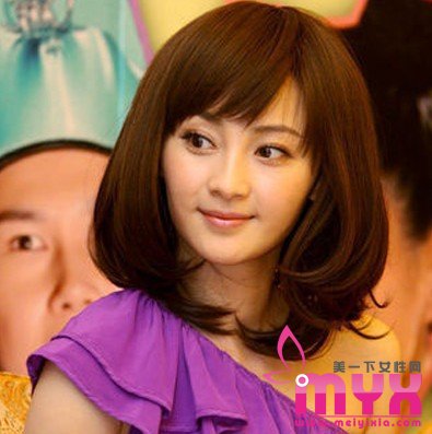 【童佳倩的发型图片】童佳倩的发型叫什么 怎么弄？