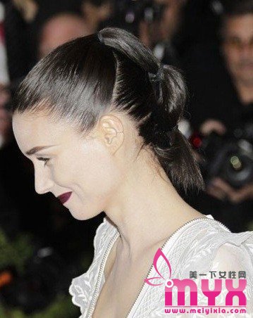 欧美女明星演绎一看就会的背后风光发型