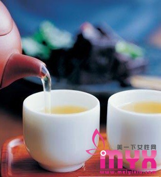 5种茶叶瘦身快 没几天就减掉“游泳圈”