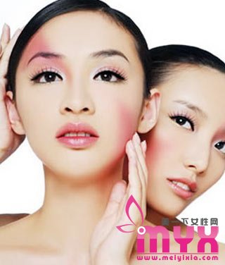 5步赶走红血丝 轻松远离脸上的“红桃花”