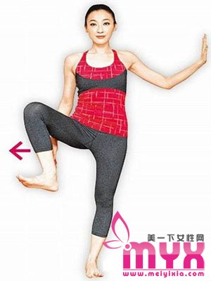 收紧腰腹臀腿松垮赘肉的减肥操，雕塑完美曲线!