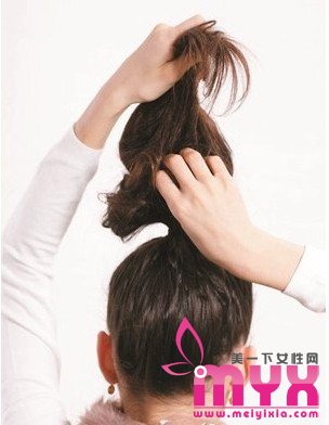 精美马尾+活力丸子头 简单显气质 熟女的最爱