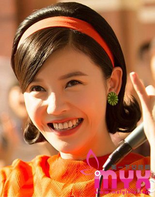 《重返二十岁》杨子珊俏丽复古发型秒杀小鲜肉