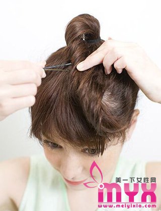 新年新气象 甜美发型扎法助你美美过大年