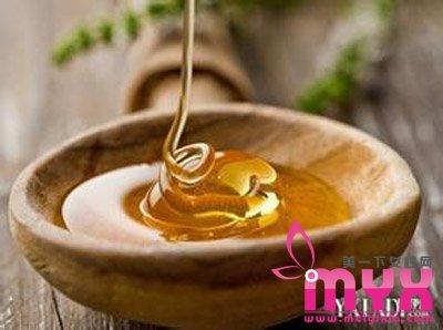 成功减肥案例：空腹喝柠檬蜂蜜水减掉24斤