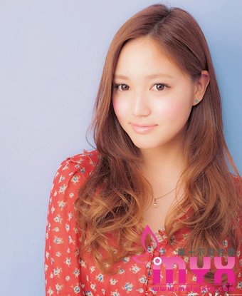 2015最新甜美发型集锦 用甜美发型妆点夏日吸睛度