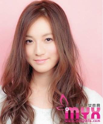2015最新甜美发型集锦 用甜美发型妆点夏日吸睛度