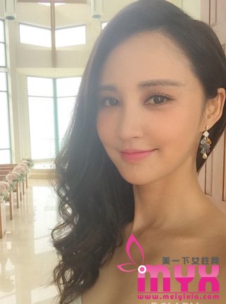 李晨新欢旧爱的性感发型大PK，谁更有独特的品位