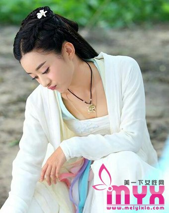 赵丽颖《花千骨》中的古典发型