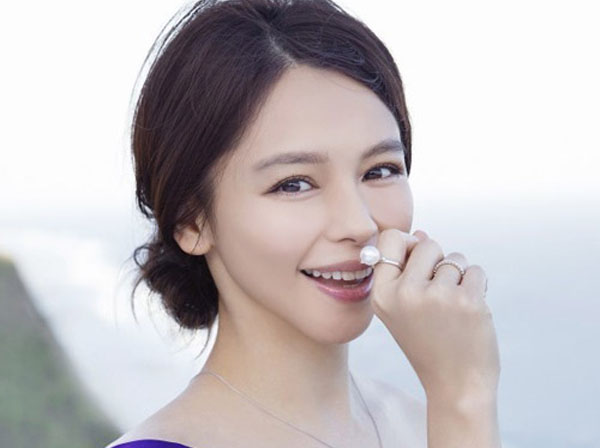 四款时尚复古短发，打造优雅慵懒俏女人