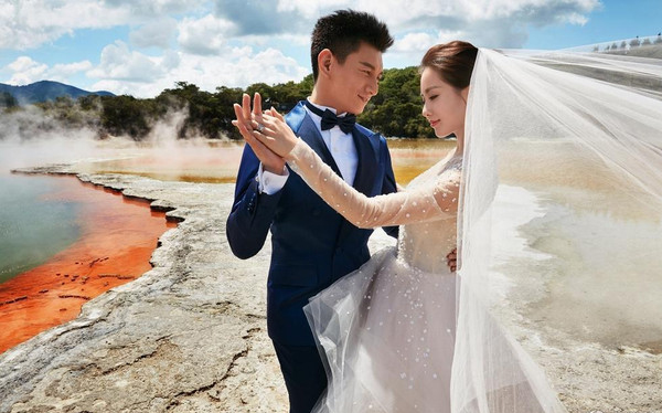 高颜值明星夫妻  精致婚礼只为与你白首