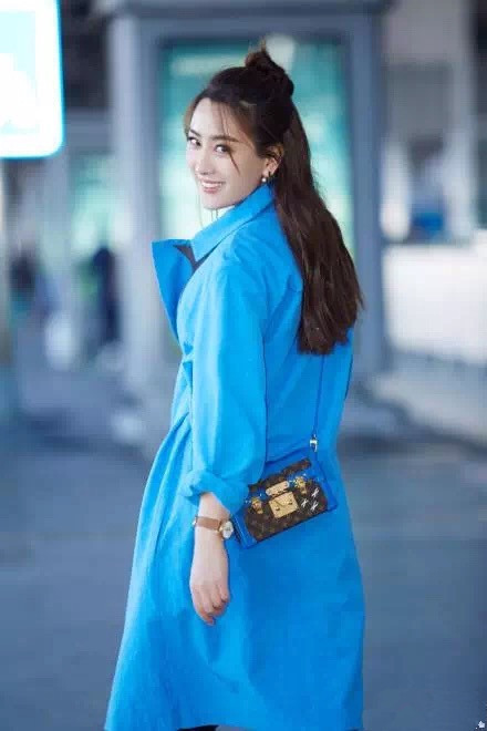 娱乐圈时尚女星欢迎的发型之一，看看女星如何演绎