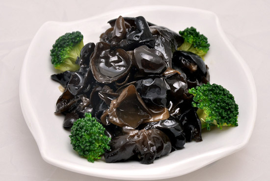 美容护肤的黑色食物 “暗黑系”也是白道的