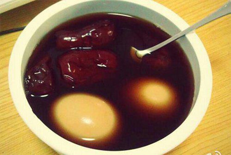 红糖水煮鸡蛋，让你养身保健，排毒养颜轻松搞定！