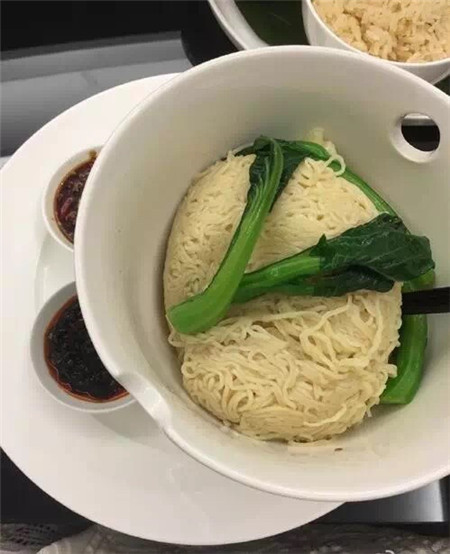 看张歆艺是怎么减肥的，脸蛋比你漂亮还努力