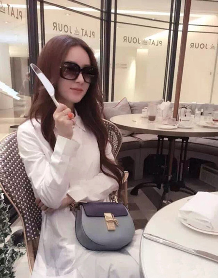 赵丽颖:如何拯救你,我的黑眼圈?