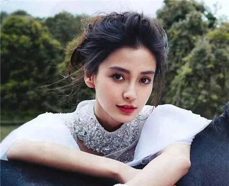 给自己的发型整整容吧，搞不好从此可稳居女神江湖地位
