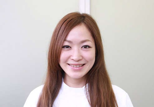 一分钟打造清爽丸子头 炎炎夏日清爽无比