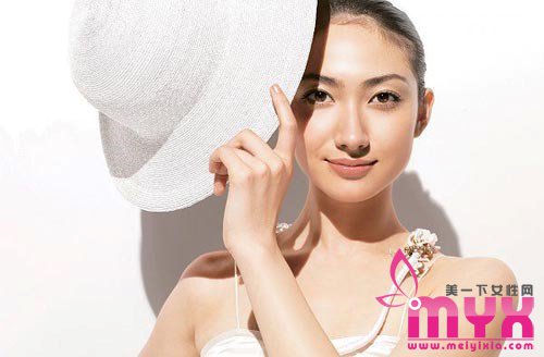 抑制黑色素生成的生活小窍门 让肌肤整日都能美美哒