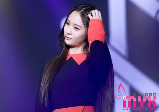 黑发应该怎么搭配彩妆 明星教你黑发彩妆窍门