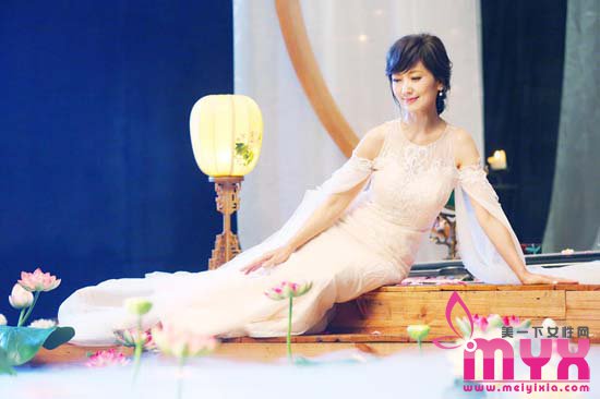 不老女神的减龄妆化妆步骤 这些才是冻龄秘籍