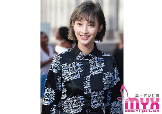 纽约时装周上那些女明星们 各家拼行头无声战