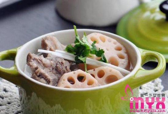 月经不调的原因及食疗方法 妇科疾病不能轻视