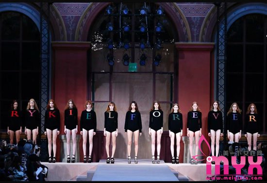 2017春夏巴黎时装周Sonia Rykiel 向经典致敬