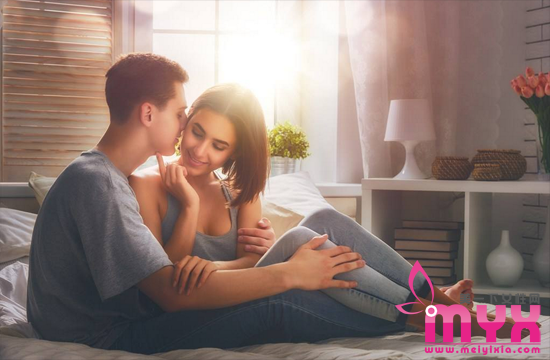 如何判断女朋友和好多男人睡过 是清纯女生还是情场高手
