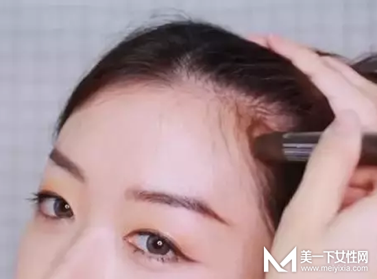 发际线后移怎么补救 发际线怎么画自然好看