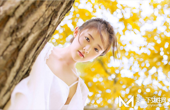 前男友还爱你的表现有哪些 如何和前男友和好如初