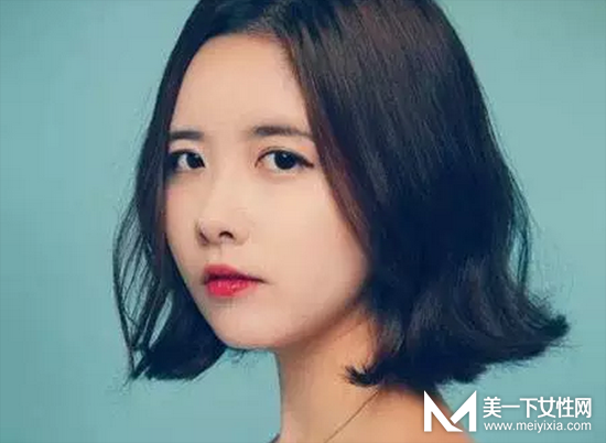 女生短发烫什么发型好看 这些款时尚妹纸都在烫