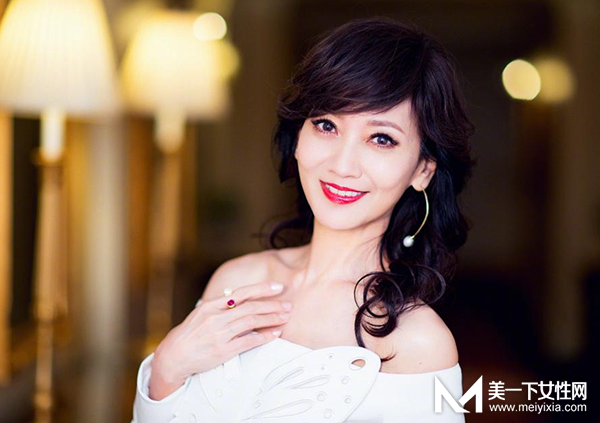 爱吃这东西的女人60岁没皱纹  永葆青春就是这么简单
