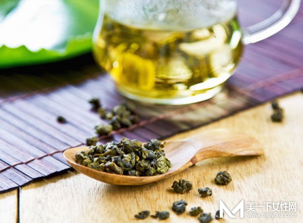 经期可不可以喝减肥茶 减肥茶减肥应该注意些什么