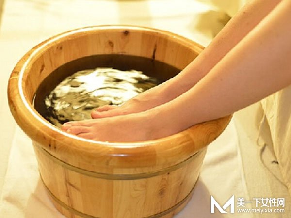 脚后跟疼是怎么回事 原因真相大揭秘