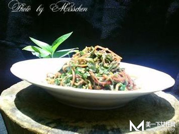 马齿苋的功效与作用及食用方法 你还把宝草当野草吗