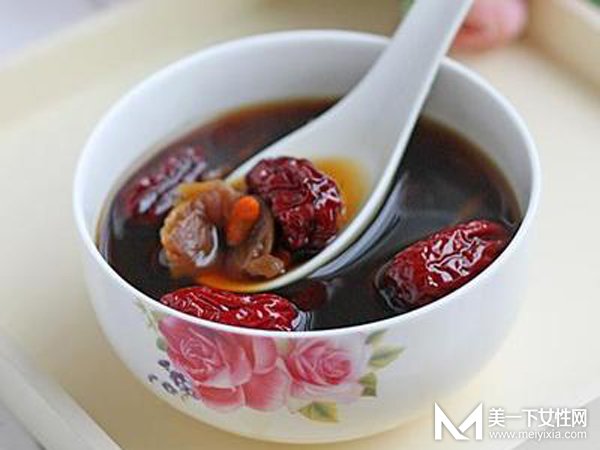 红糖煮一宝脸上的斑点消光光 重回颜值巅峰就是它了