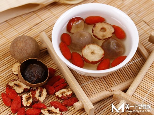红糖煮一宝脸上的斑点消光光 重回颜值巅峰就是它了