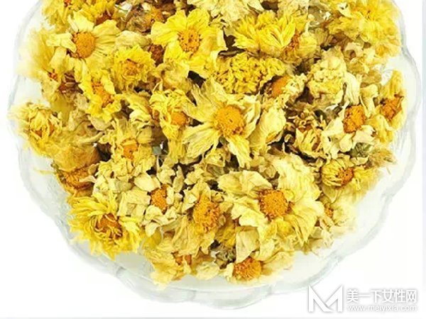自制天然染发剂 安全无忧 让你缤纷度夏