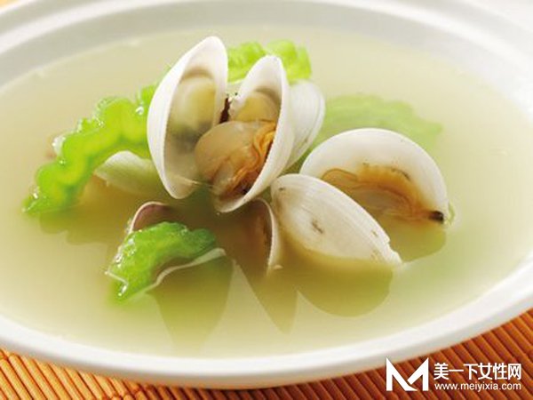 经期减肥又美胸 告别飞机场不做胖美人
