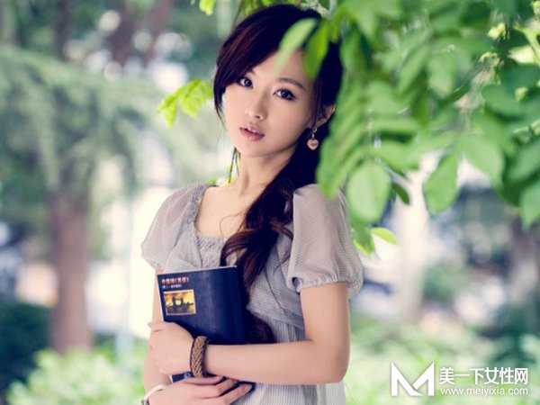 七夕约会不知道画什么妆？看过来看过来 约会就是它了