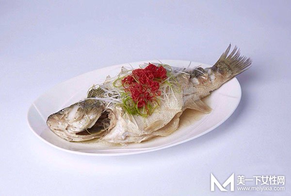 女人吃什么保养皮肤的饮食秘诀 年轻10岁不是梦